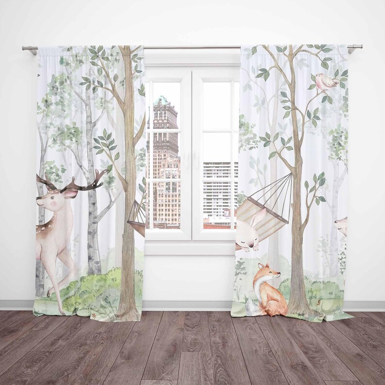 森の動物カーテン子供の寝室のカーテンプレイルームブラック保育 - Baby Nursery Curtains のレビューと価格