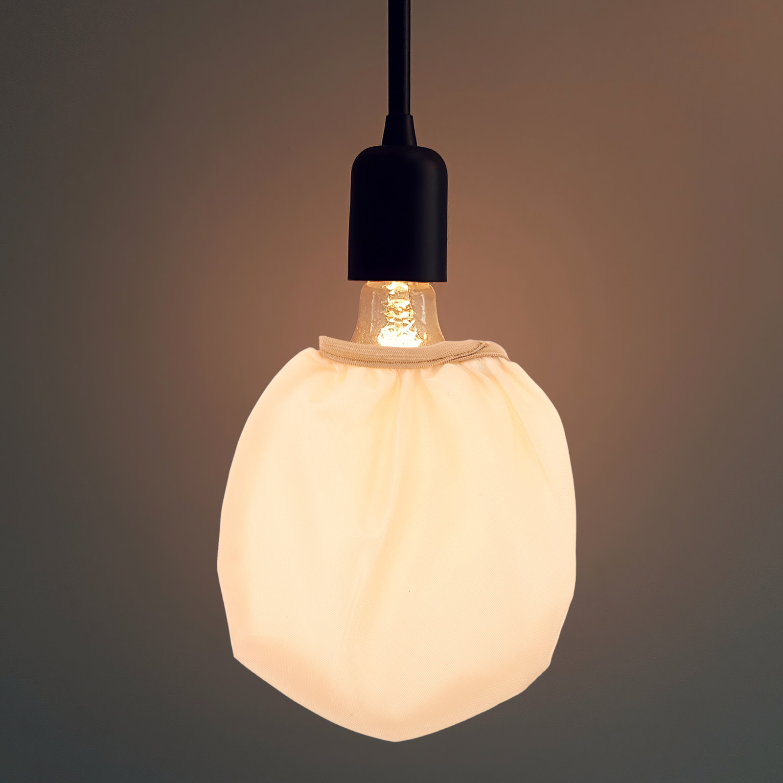 赤ちゃんに優しいランプカバー ディフューザー生地がLEDライ - Baby Nursery Light Shade のレビューと価格